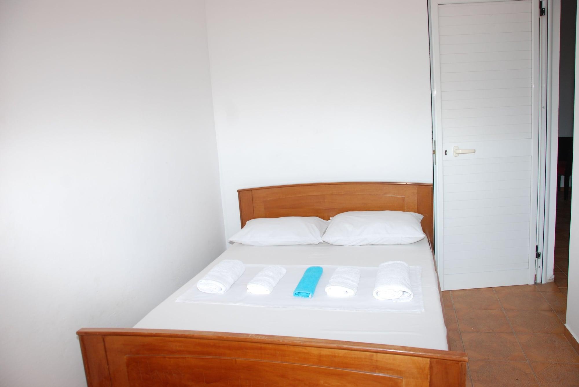Casa Mia Hotel Sarandë Exteriör bild