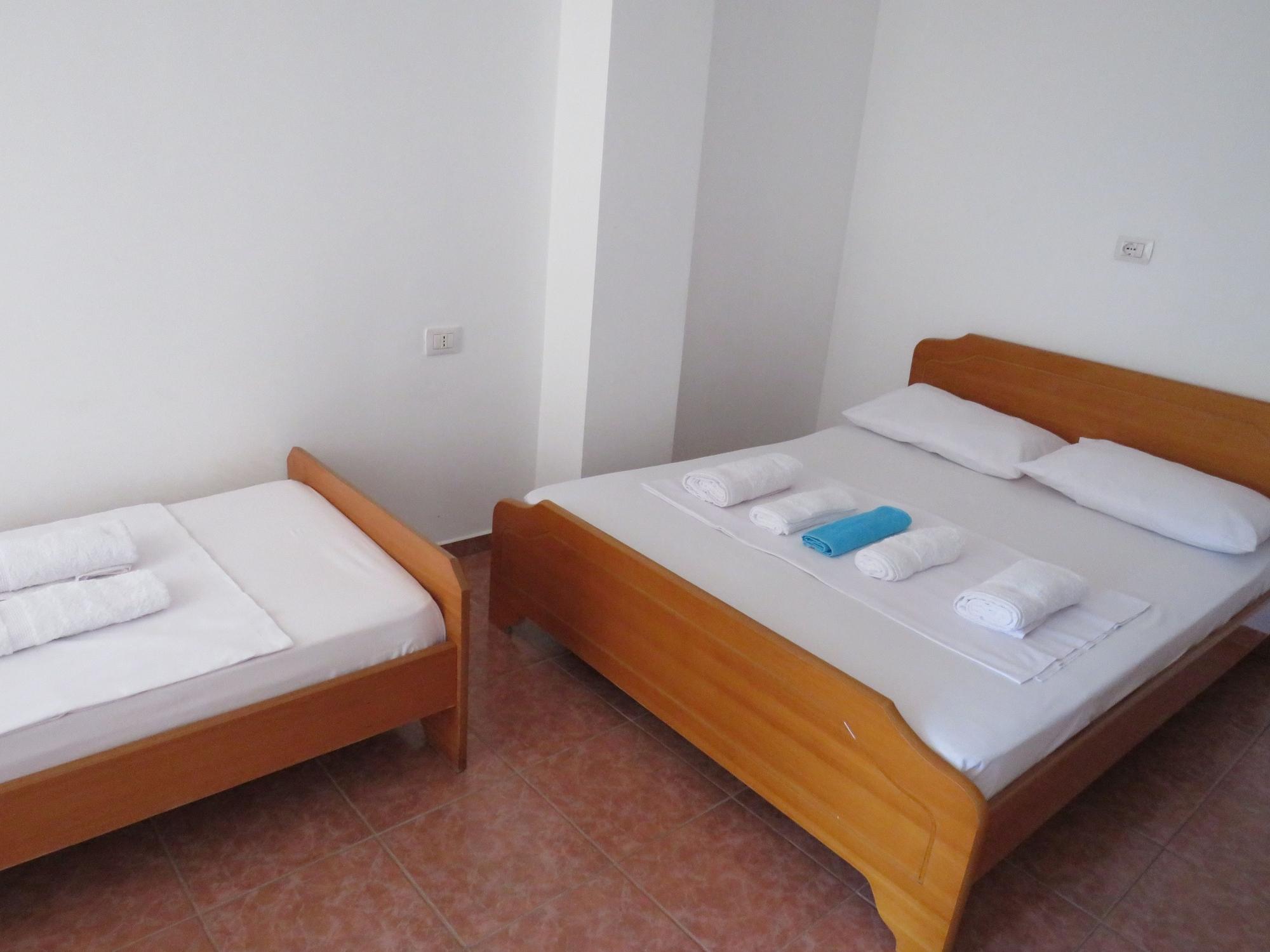 Casa Mia Hotel Sarandë Exteriör bild