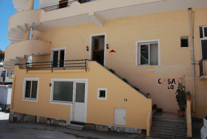 Casa Mia Hotel Sarandë Exteriör bild